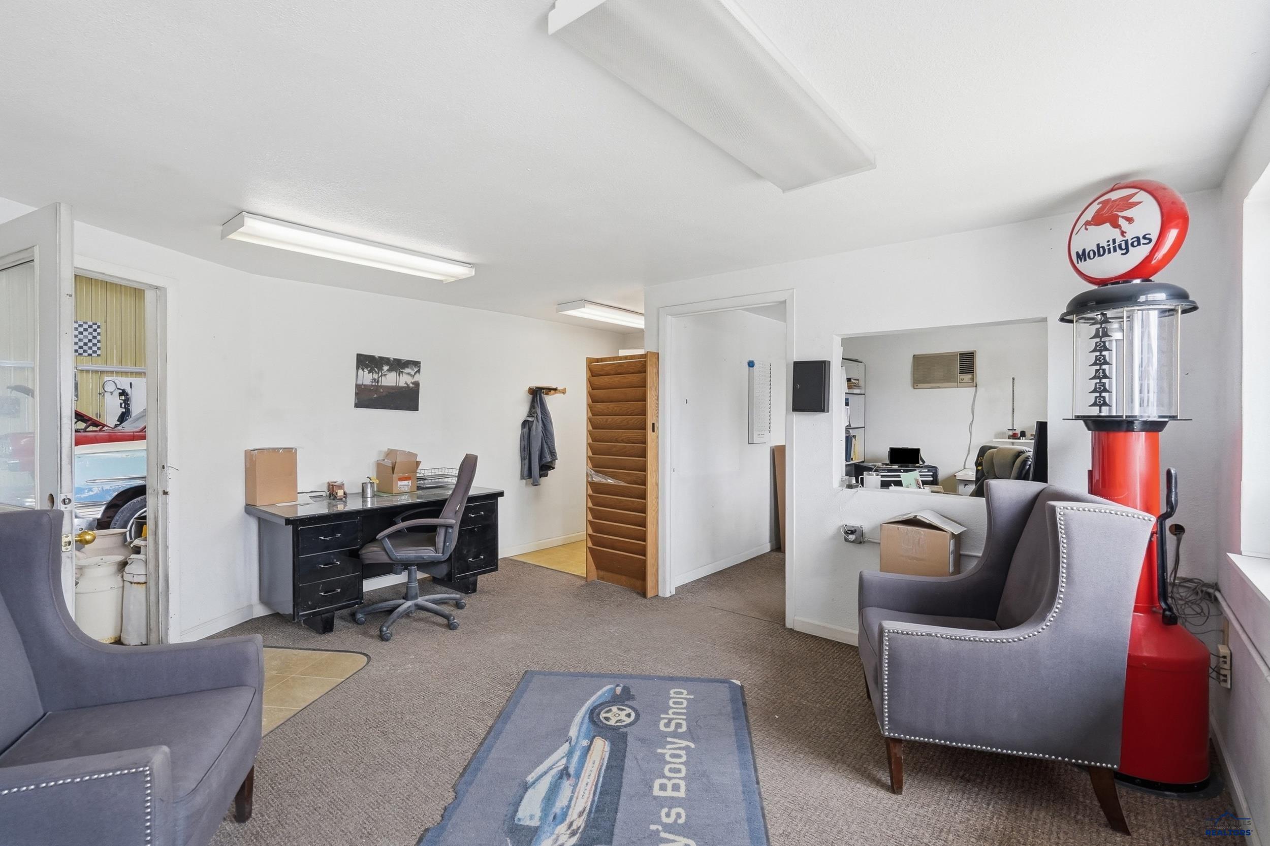 502 HERMAN