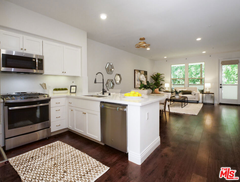 28220 Highridge Road 208