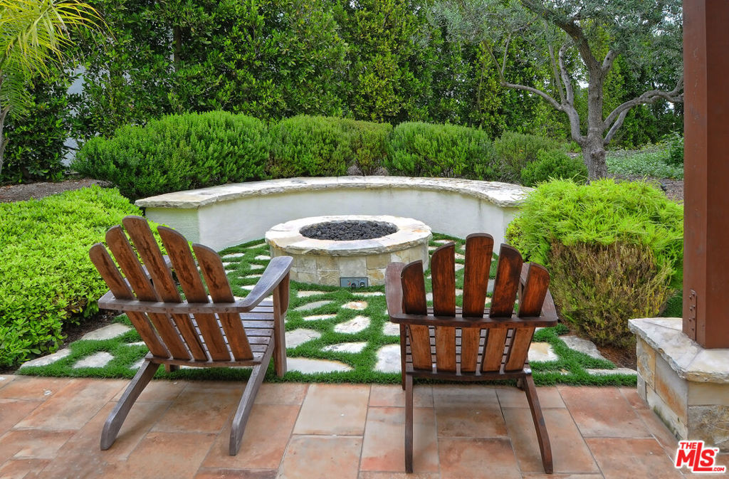 28220 Highridge Road 208