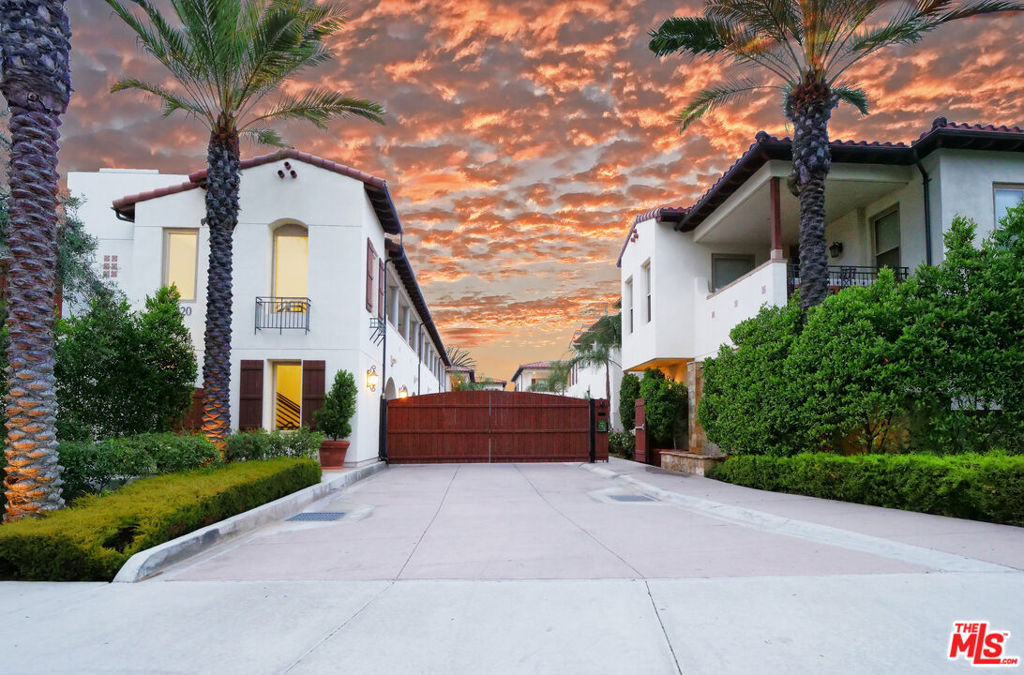 28220 Highridge Road 208