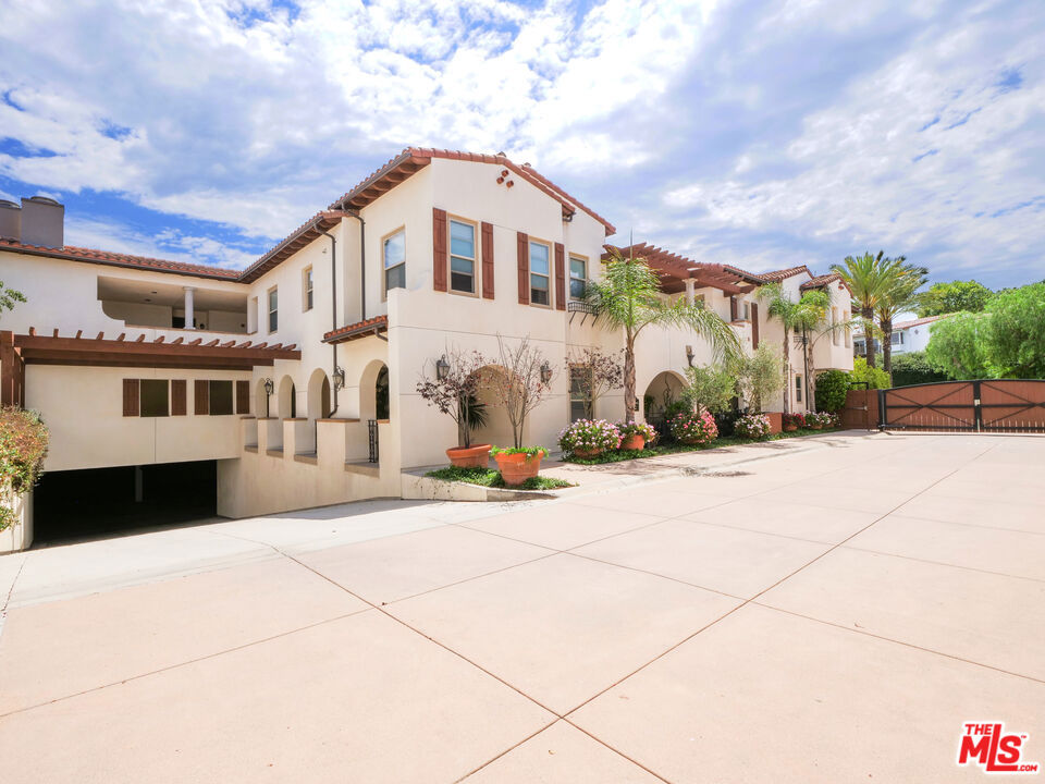 28220 Highridge Road 208