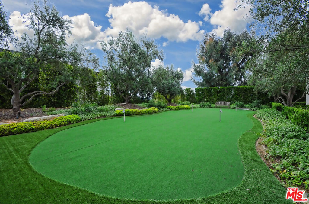 28220 Highridge Road 208