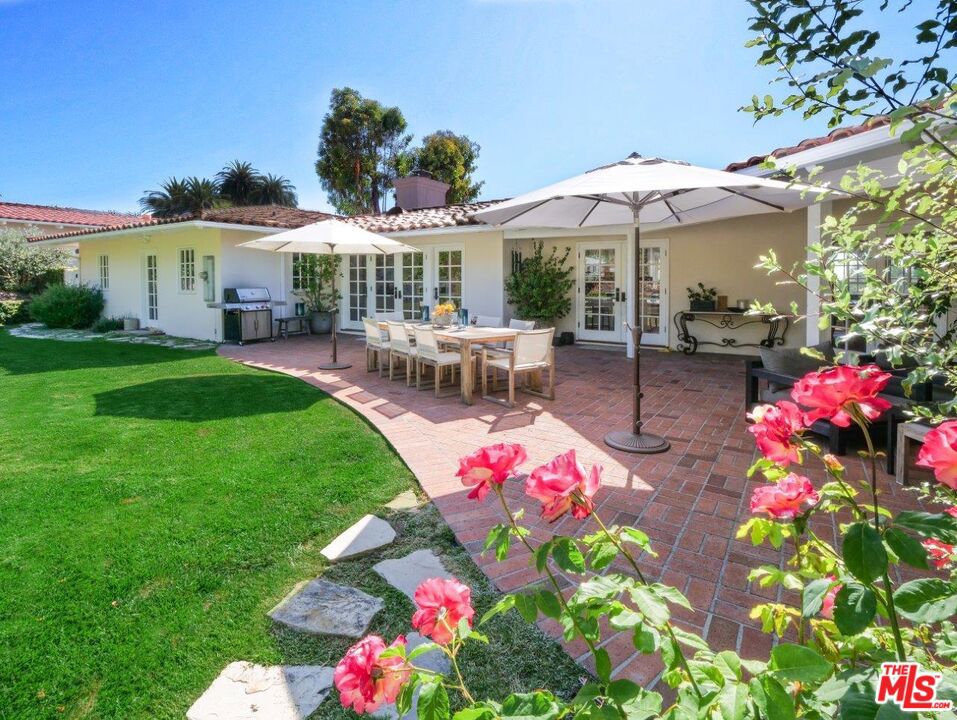 1300 Granvia Altamira