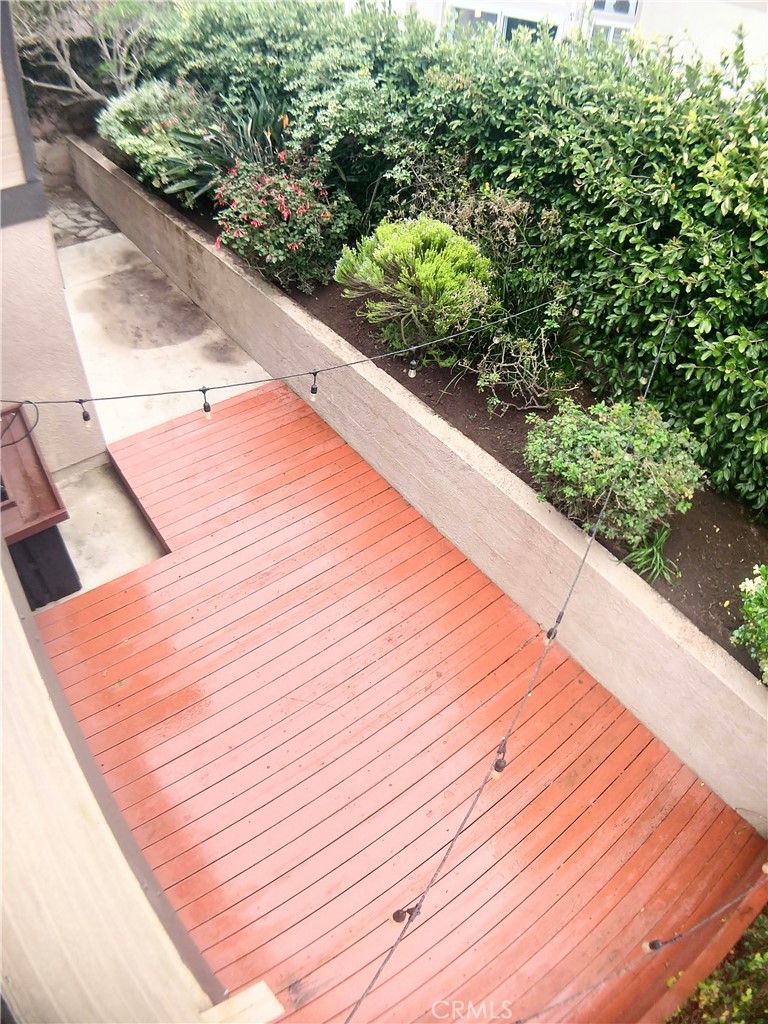 1913 Robinson Street B