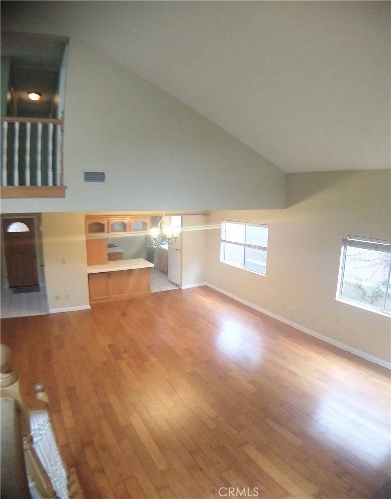 1913 Robinson Street B