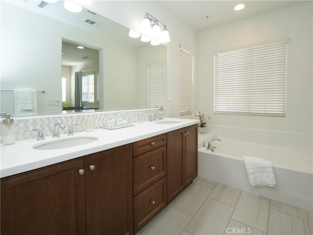 783 114 Gatun Street Unit: 514