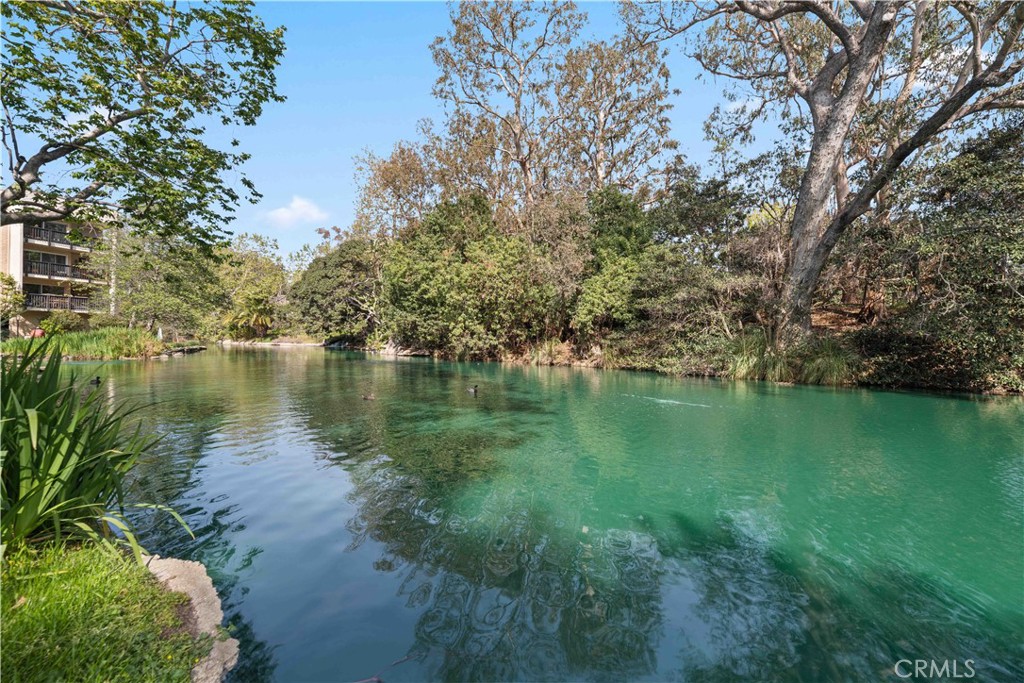 8108 Raintree Circle