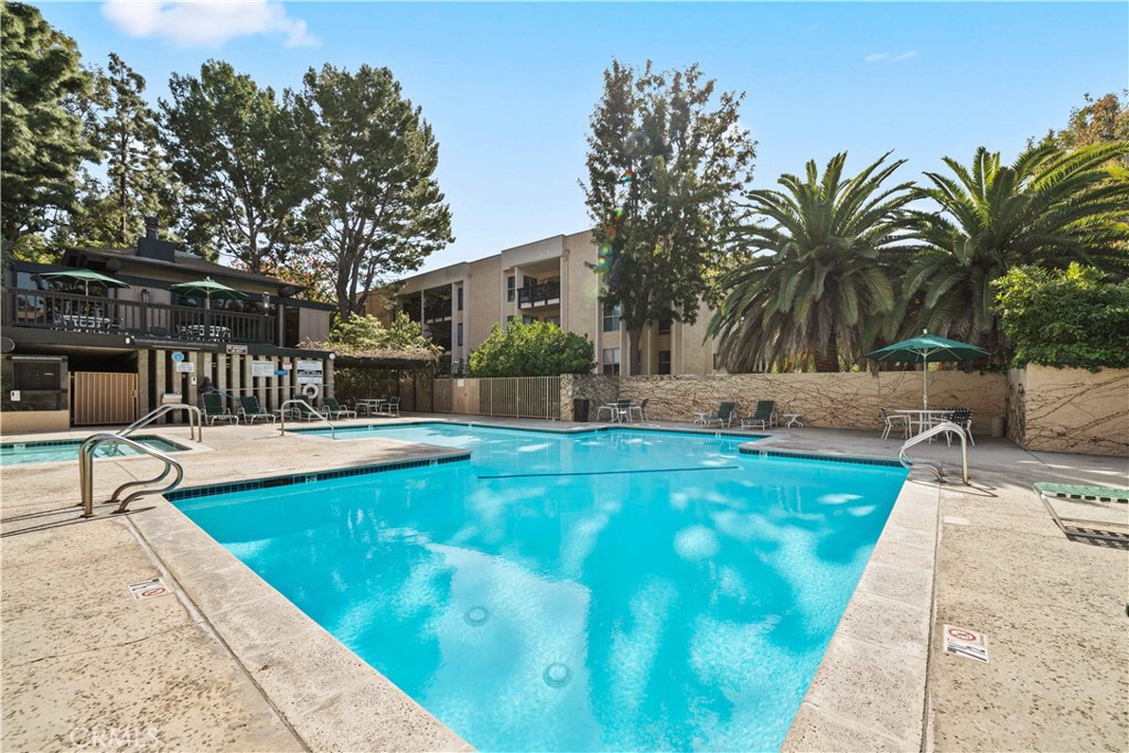 8108 Raintree Circle