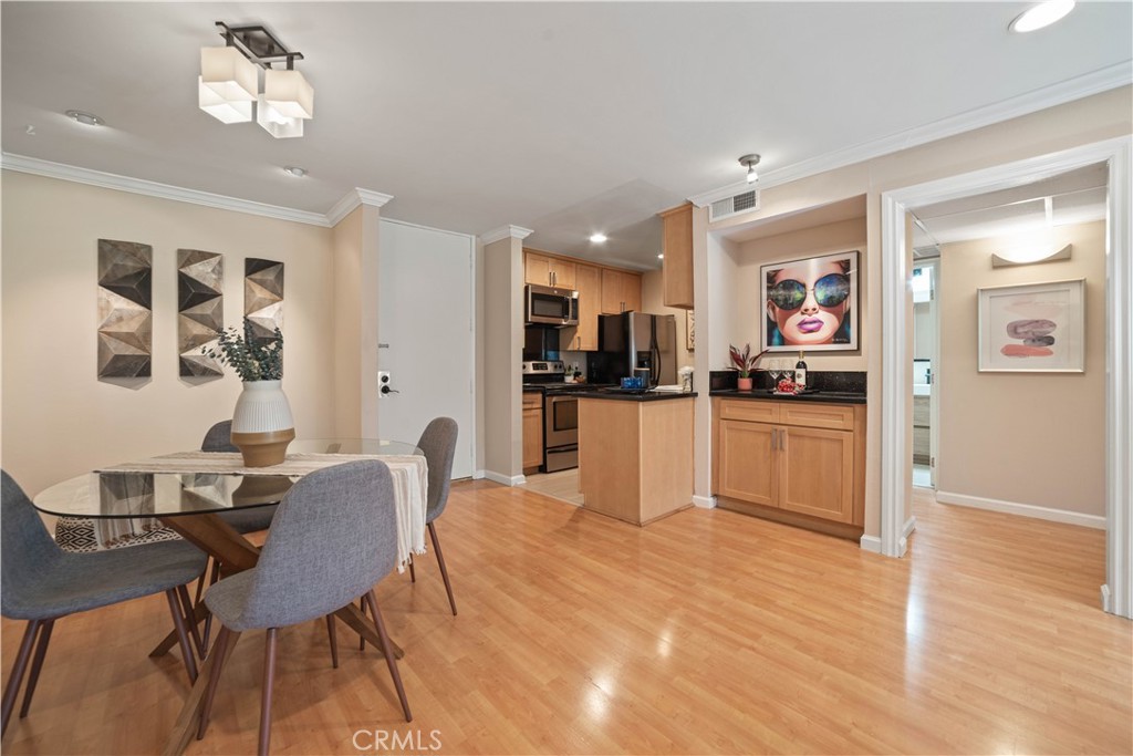 8108 Raintree Circle