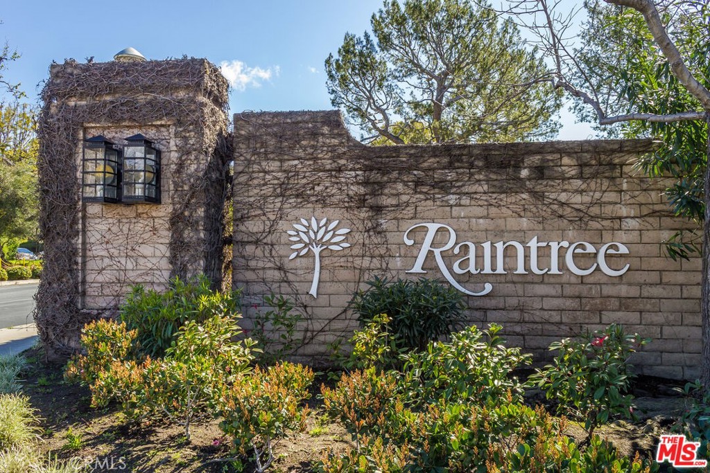 8108 Raintree Circle