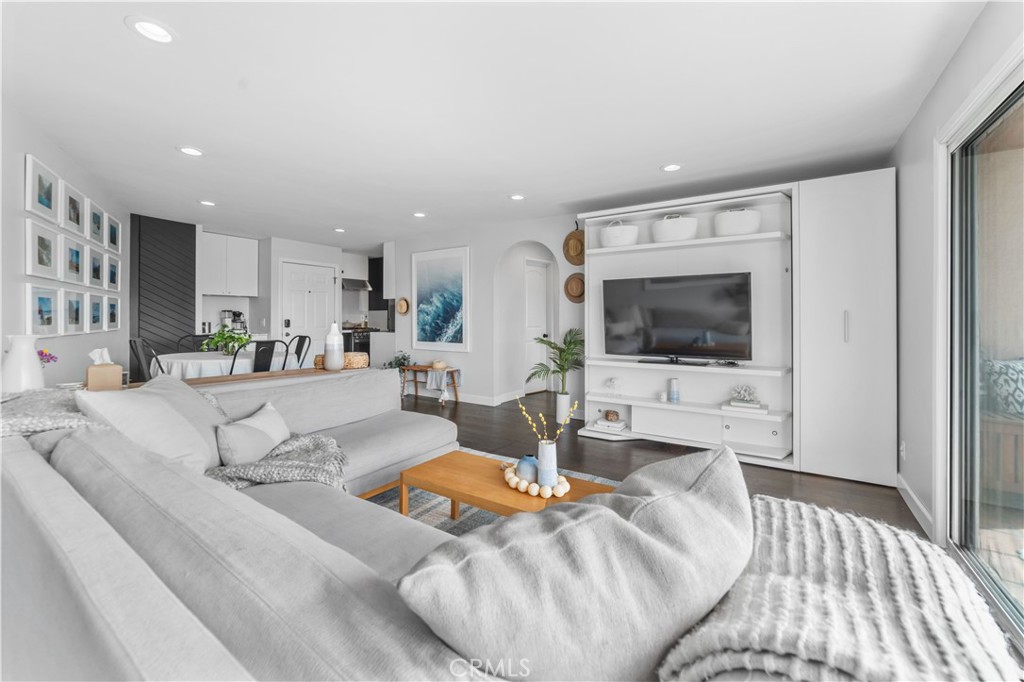 2025 4th Street 204A