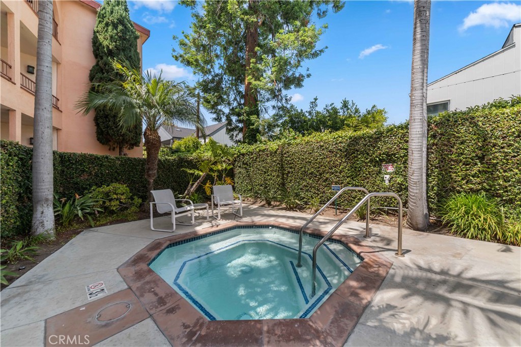 2025 4th Street 204A