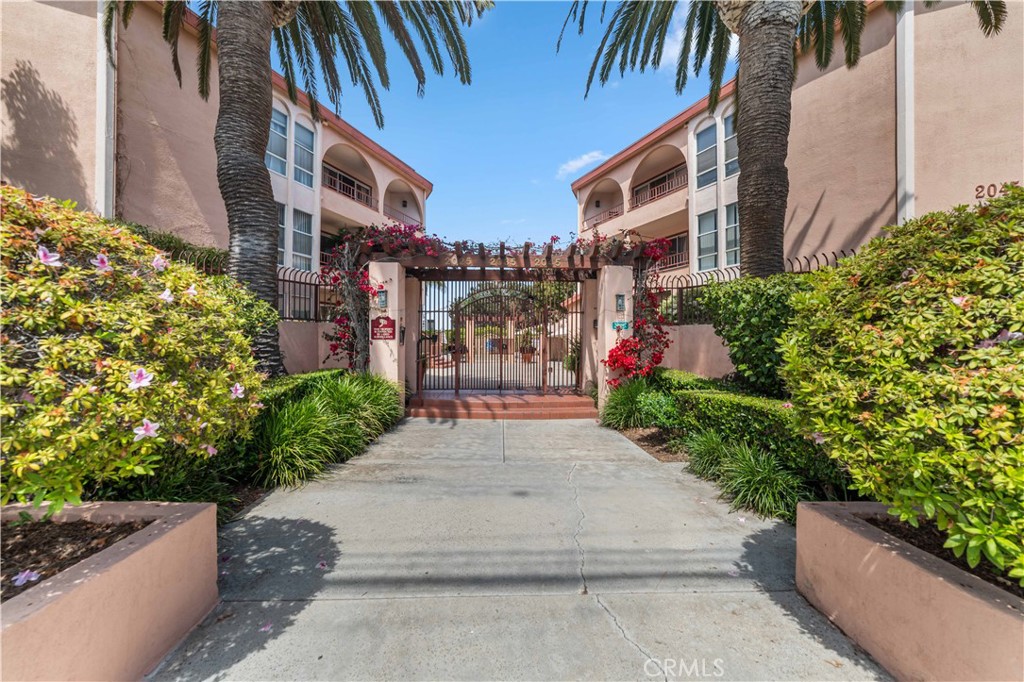 2025 4th Street 204A