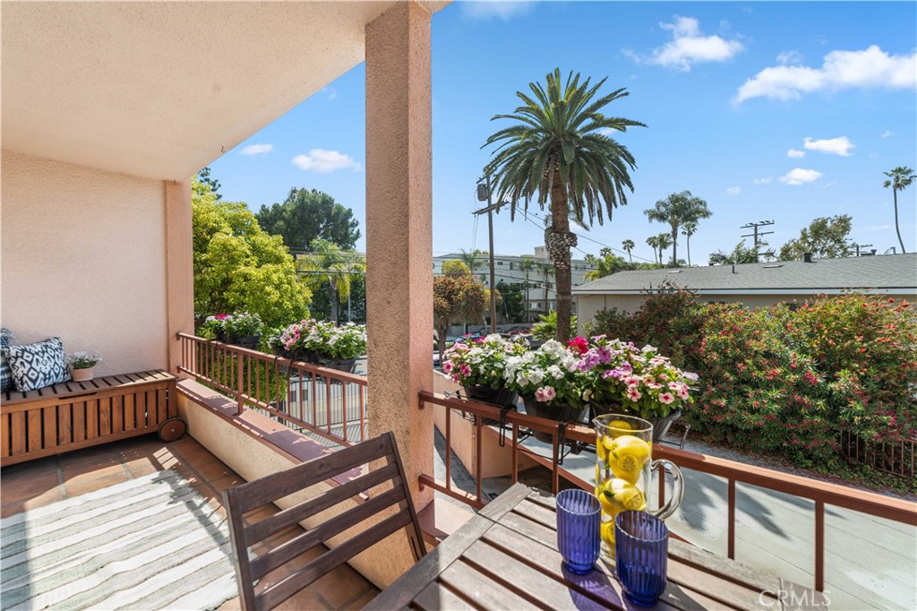 2025 4th Street 204A