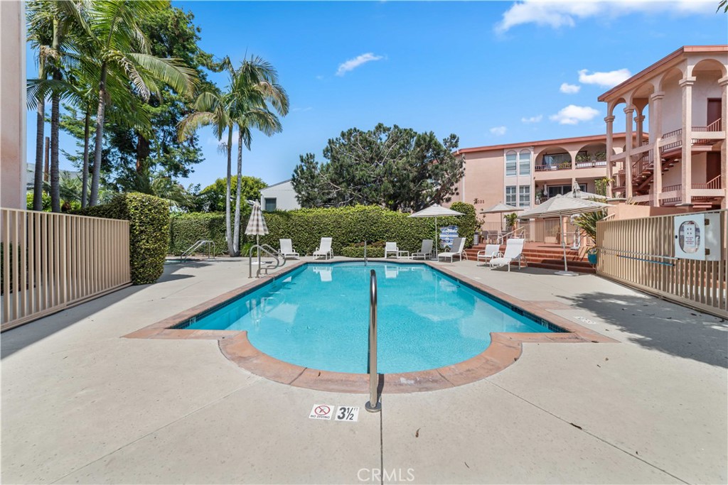 2025 4th Street 204A