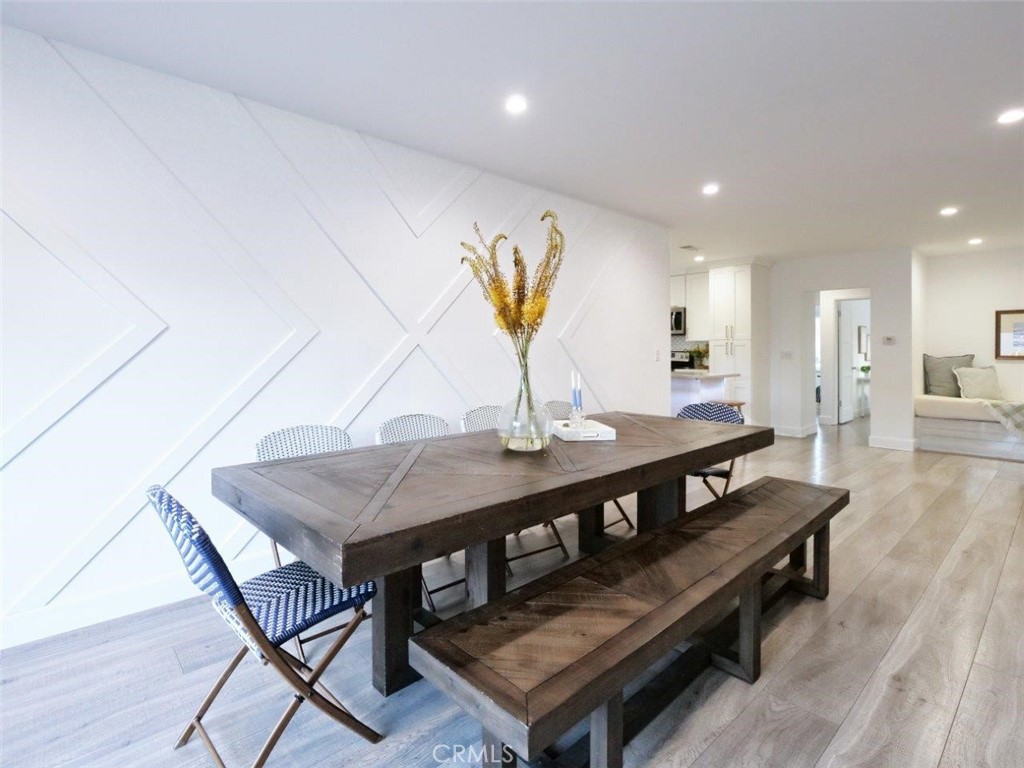 5435 W 76th Street