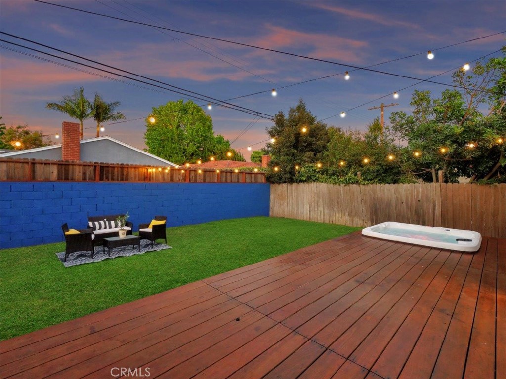 5435 W 76th Street