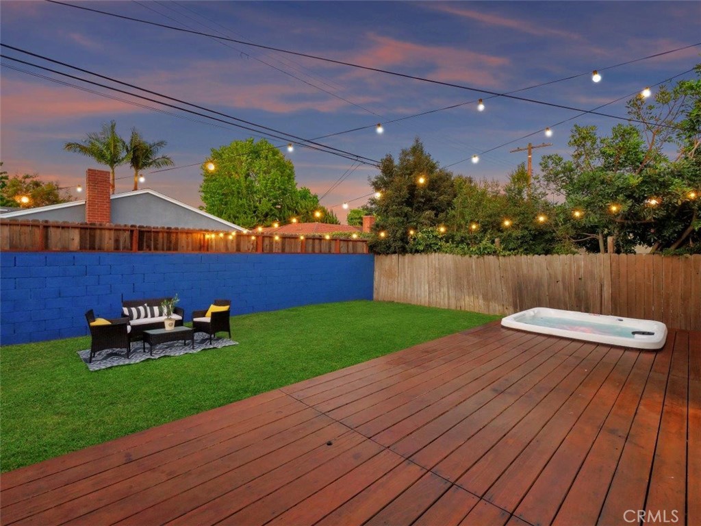5435 W 76th Street