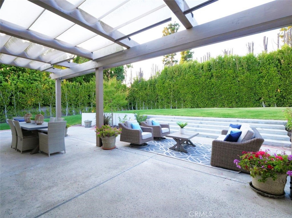 6717 Alta Vista Drive