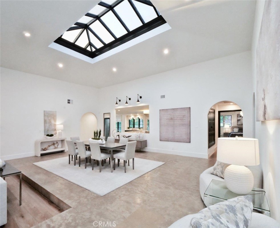 6717 Alta Vista Drive