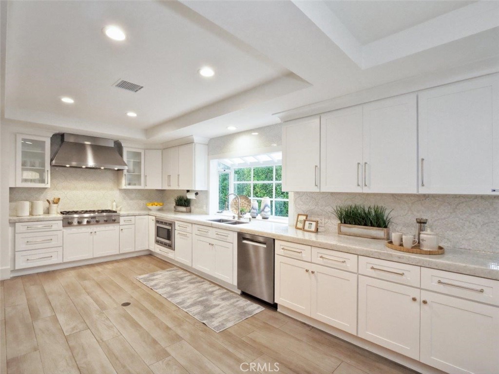 6717 Alta Vista Drive