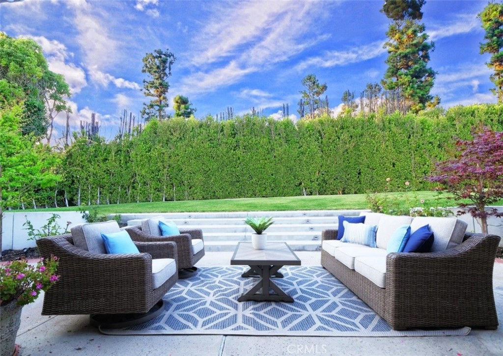 6717 Alta Vista Drive