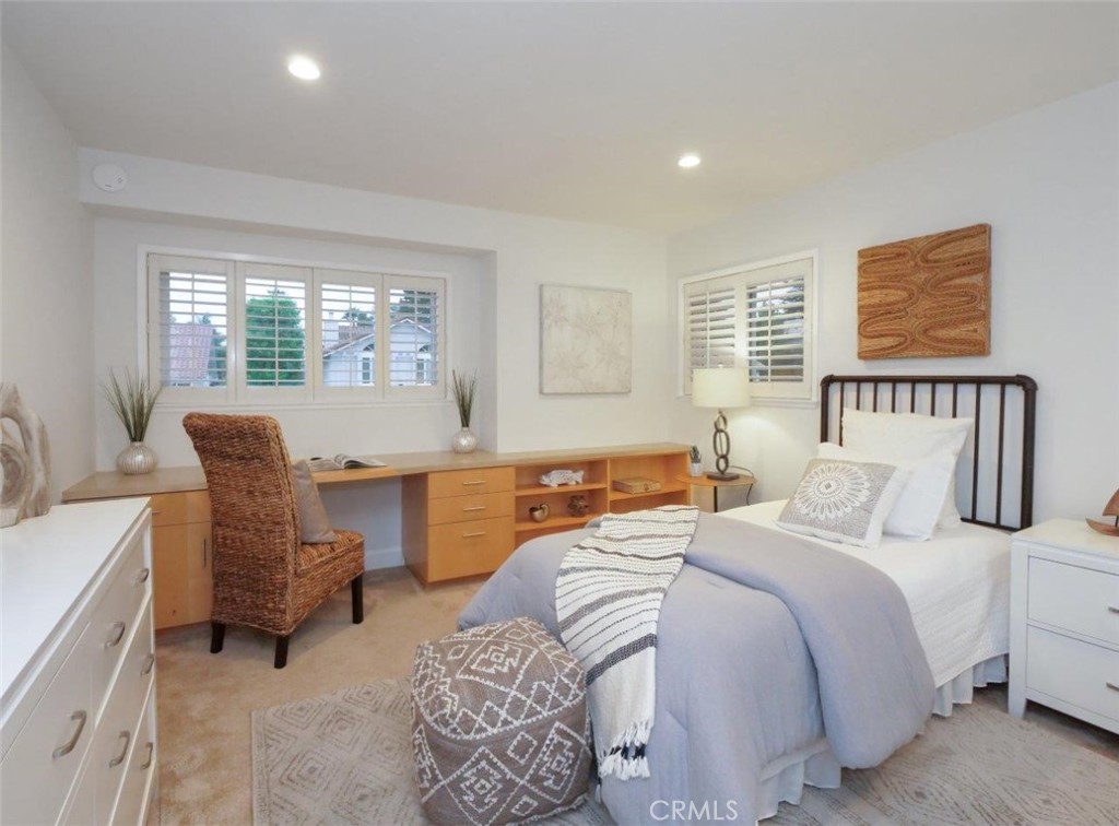 4 Horseshoe Lane