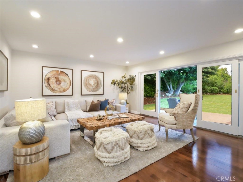 4 Horseshoe Lane