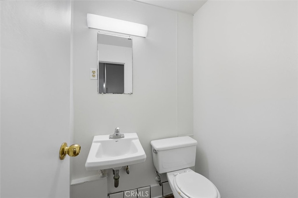 901 S Pacific Coast Highway