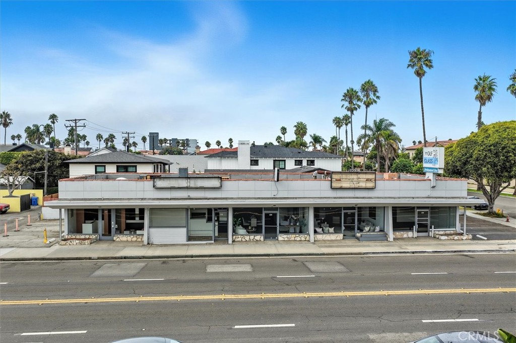 901 S Pacific Coast Highway