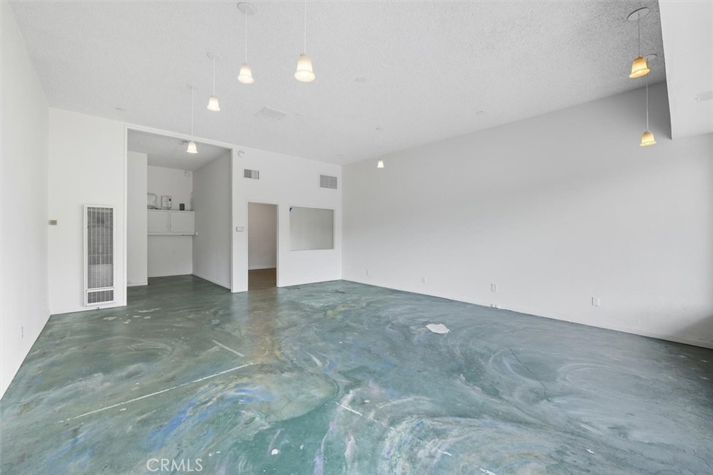 901 S Pacific Coast Highway