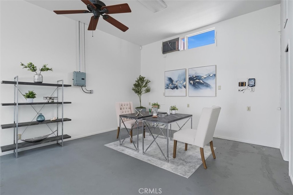 901 S Pacific Coast Highway