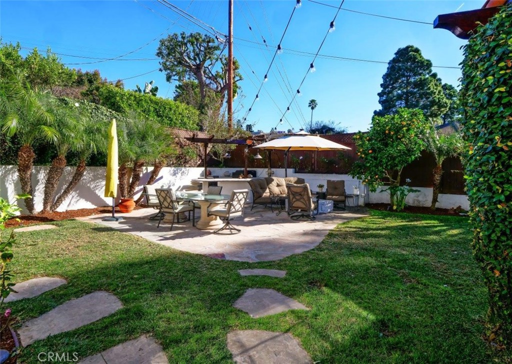 1724 Via Estudillo