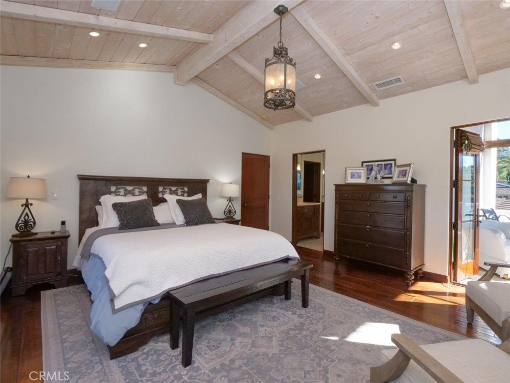 1724 Via Estudillo