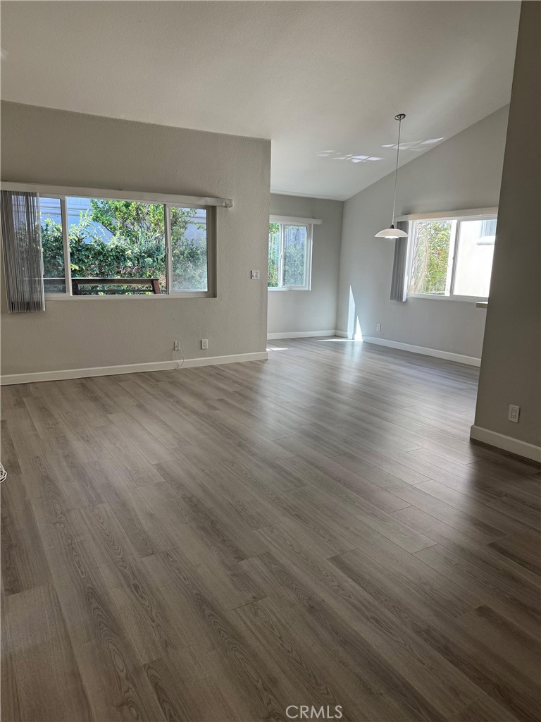 1211 Cypress Avenue B