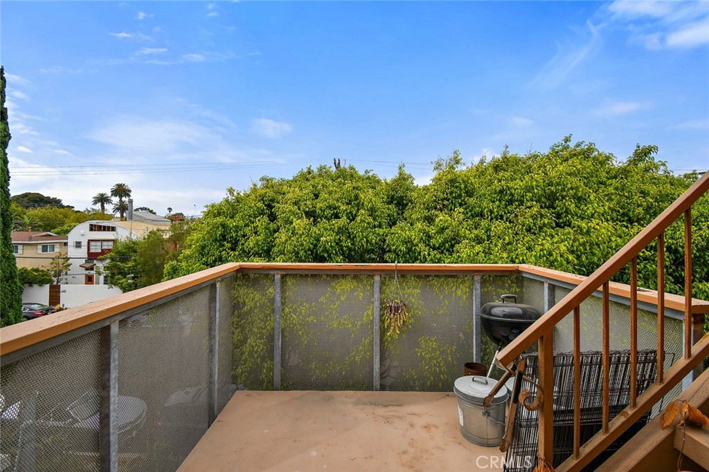 241 Horizon Avenue