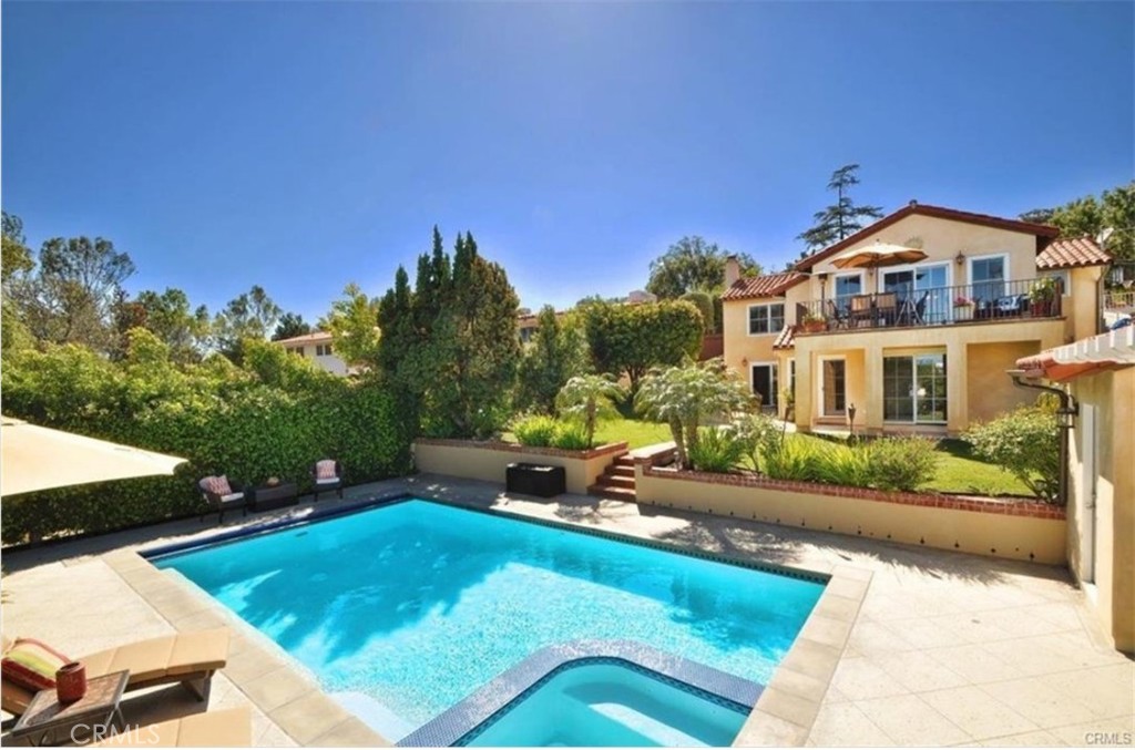 4300 Miraleste Drive