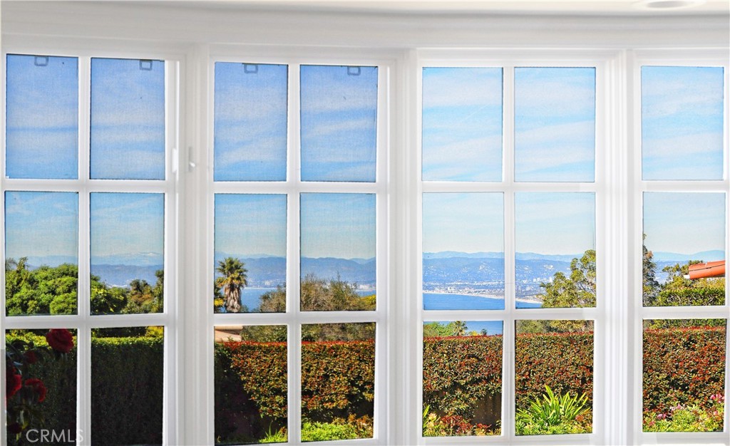 1300 Granvia Altamira