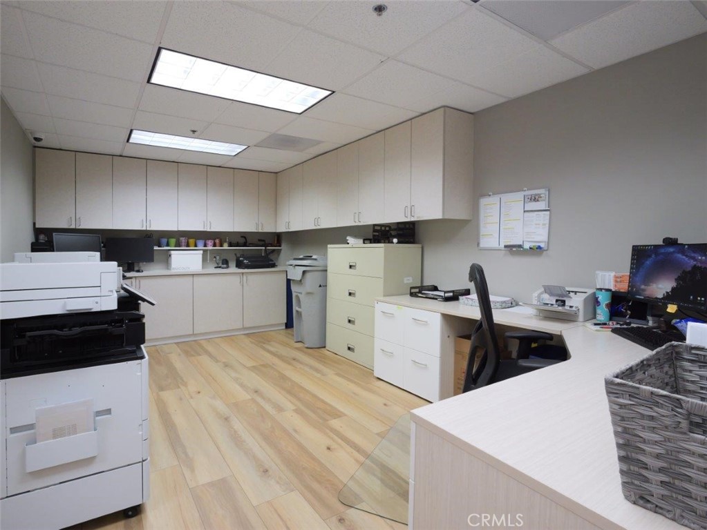 25550 Hawthorne Boulevard 100
