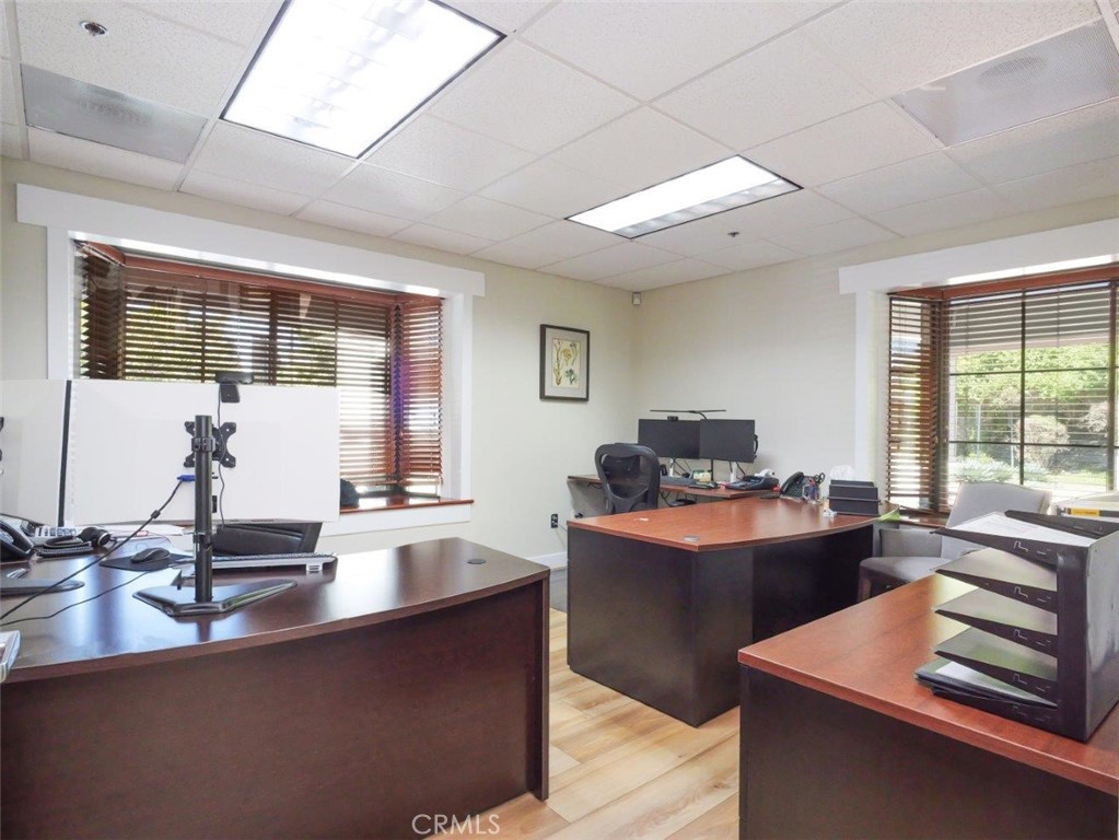 25550 Hawthorne Boulevard 100