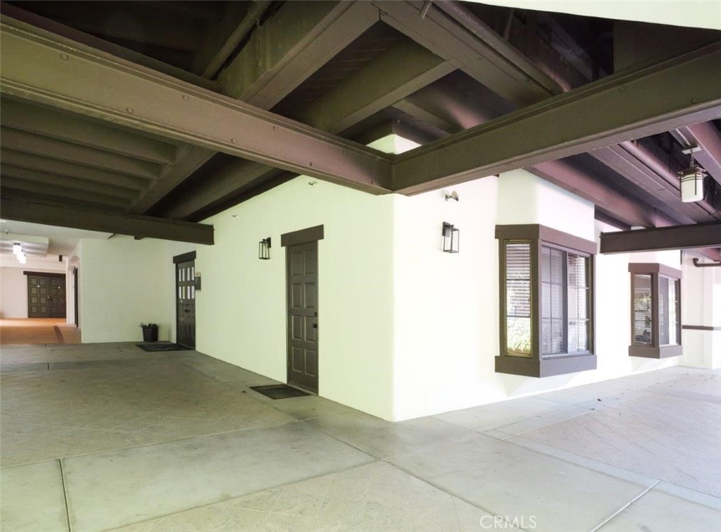 25550 Hawthorne Boulevard 100