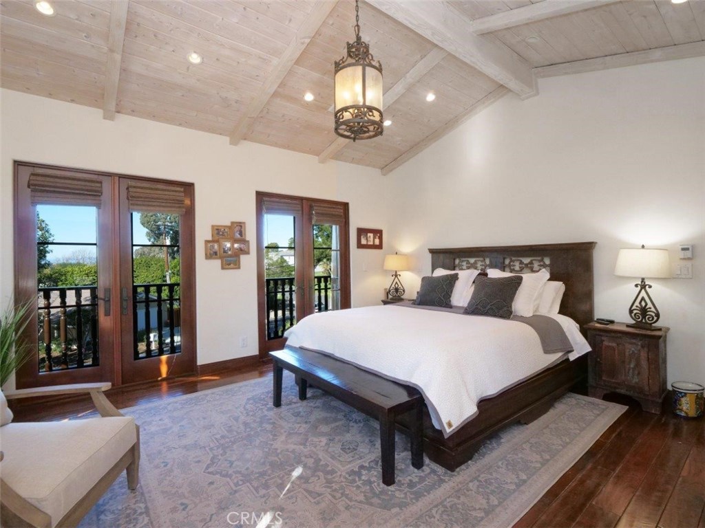 1724 Via Estudillo