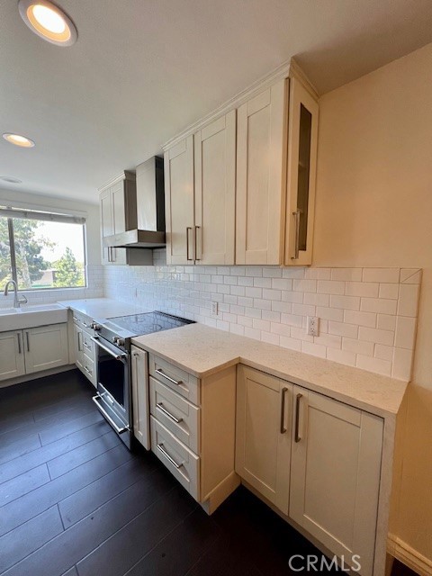 7210 Raintree 210