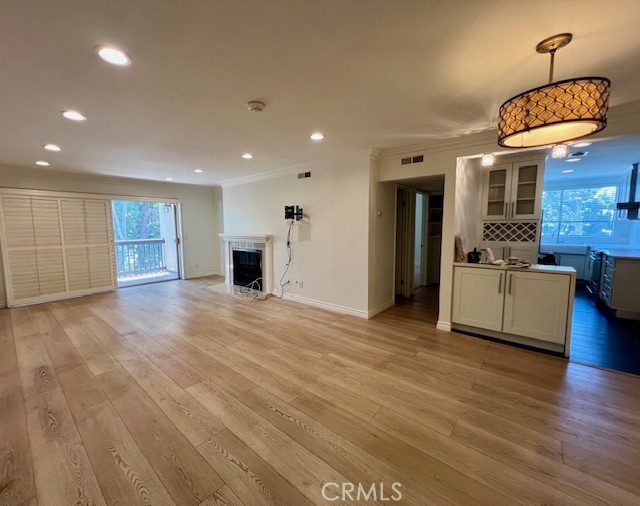 7210 Raintree 210