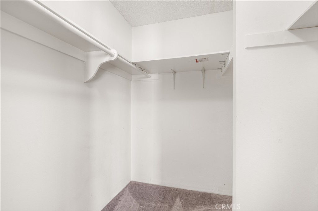 5301 Raintree 301