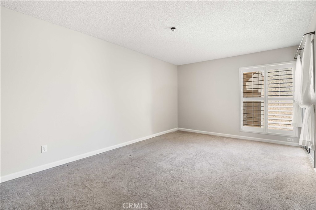 5301 Raintree 301