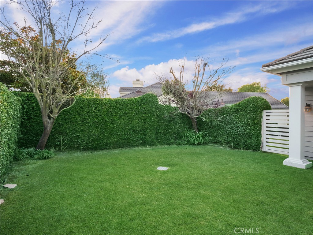 22 Hillcrest Meadows