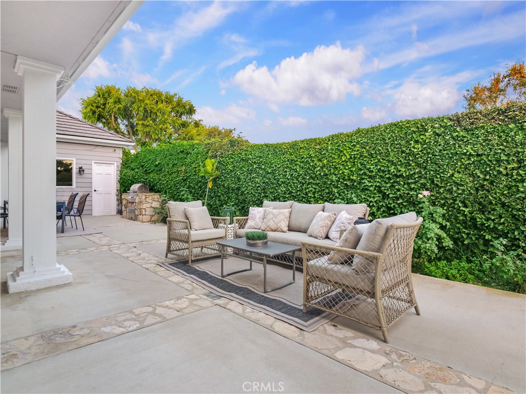 22 Hillcrest Meadows