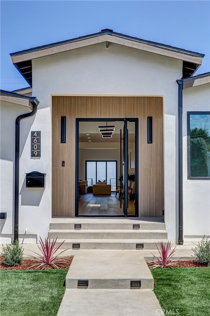 4609 Paseo De Las Tortugas