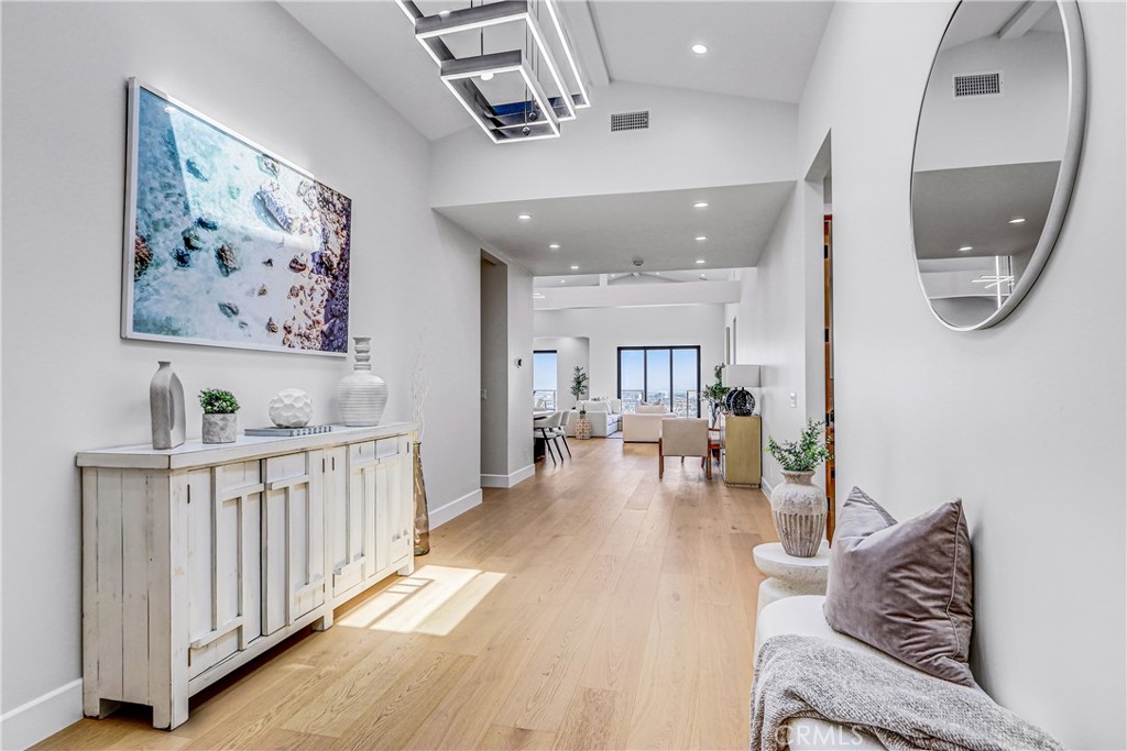 4609 Paseo De Las Tortugas